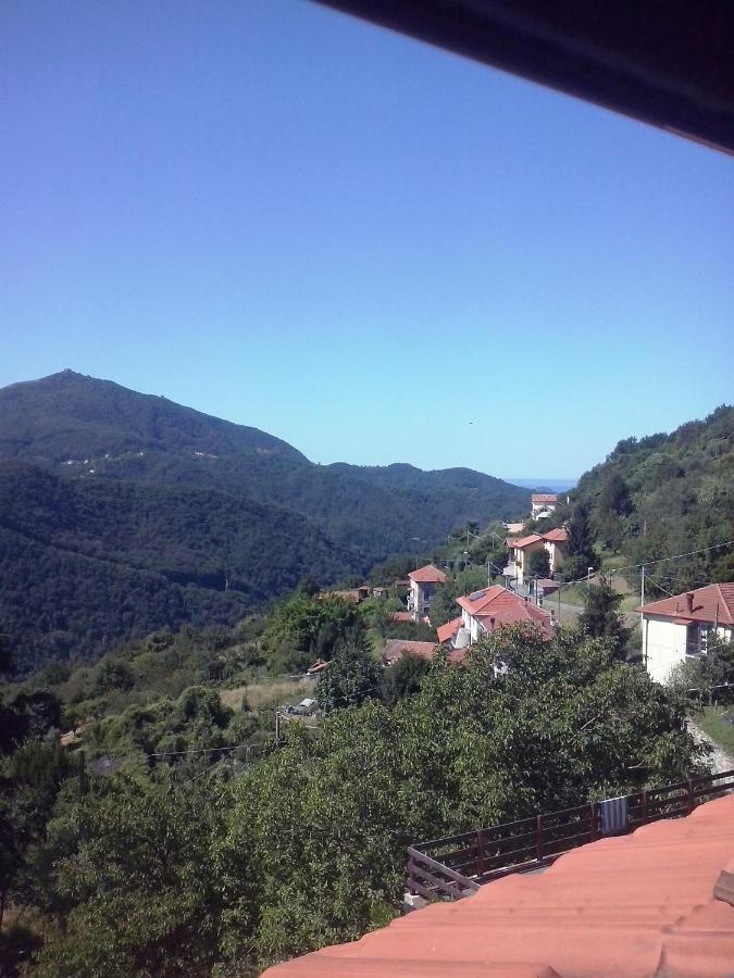 B&B Terre E Colori Sant'Olcese Dış mekan fotoğraf